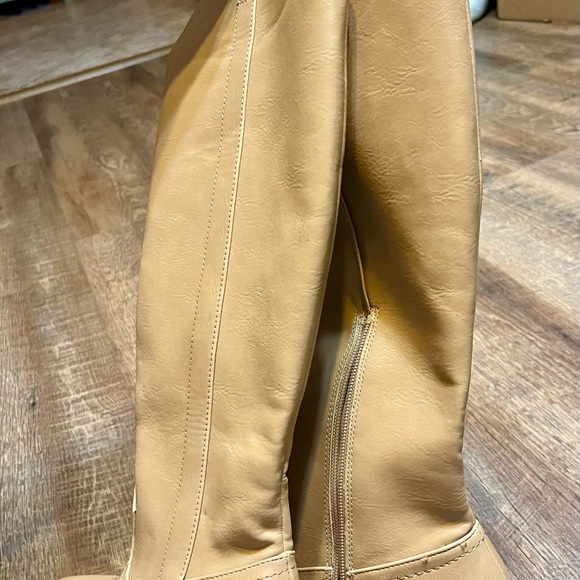 NWT Memory Foam women’s size 7.5 boots - Picture 7 of 12